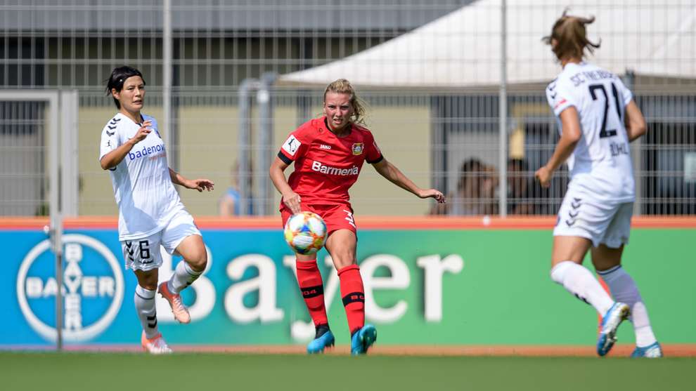 Melissa Friedrich Abwehr Bayer 04 Frauen 