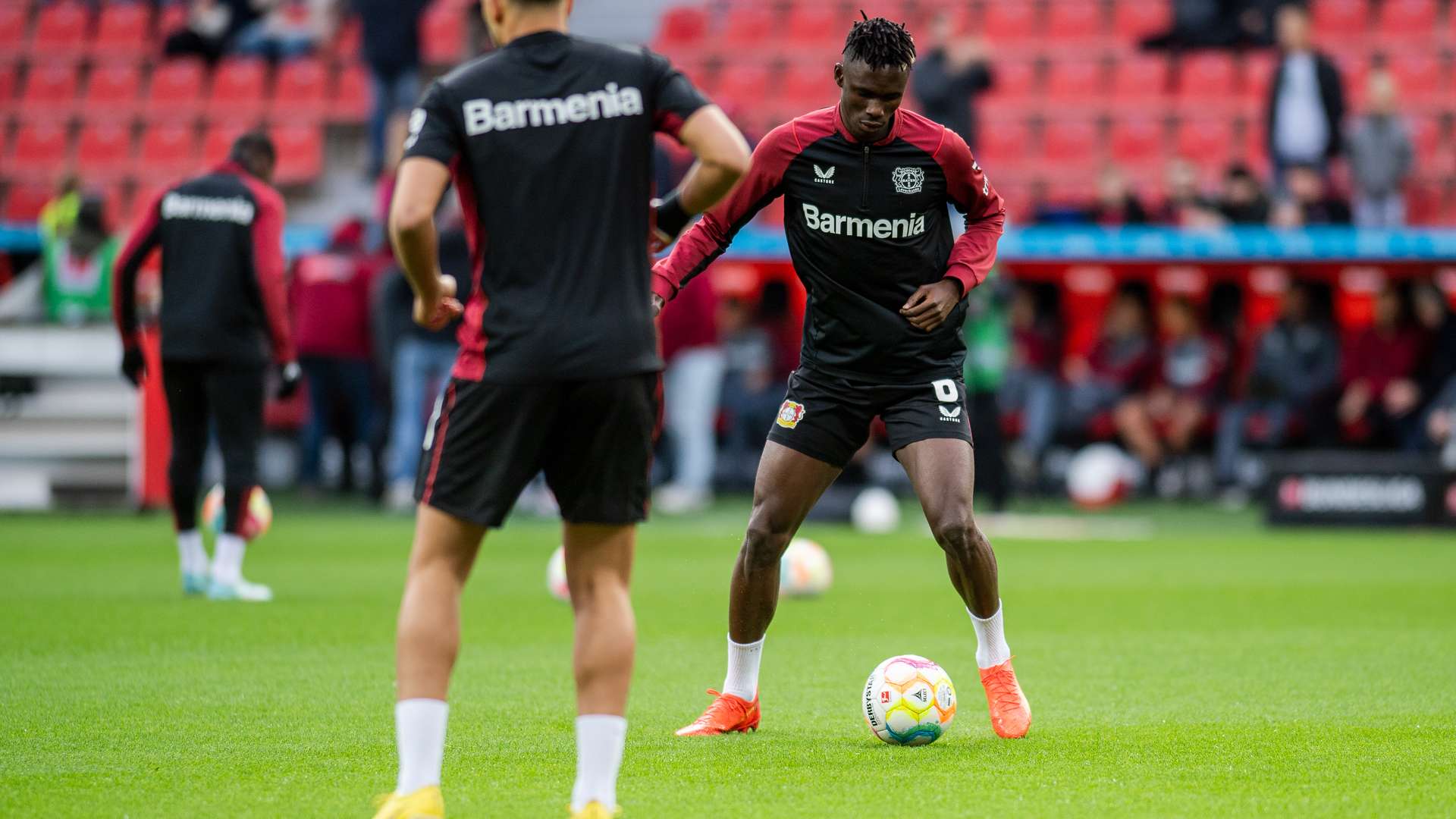 Odilon Kossounou - Defence | Bayer 04