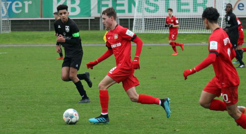 1920-U17-Hennef-Erken-db.jpg