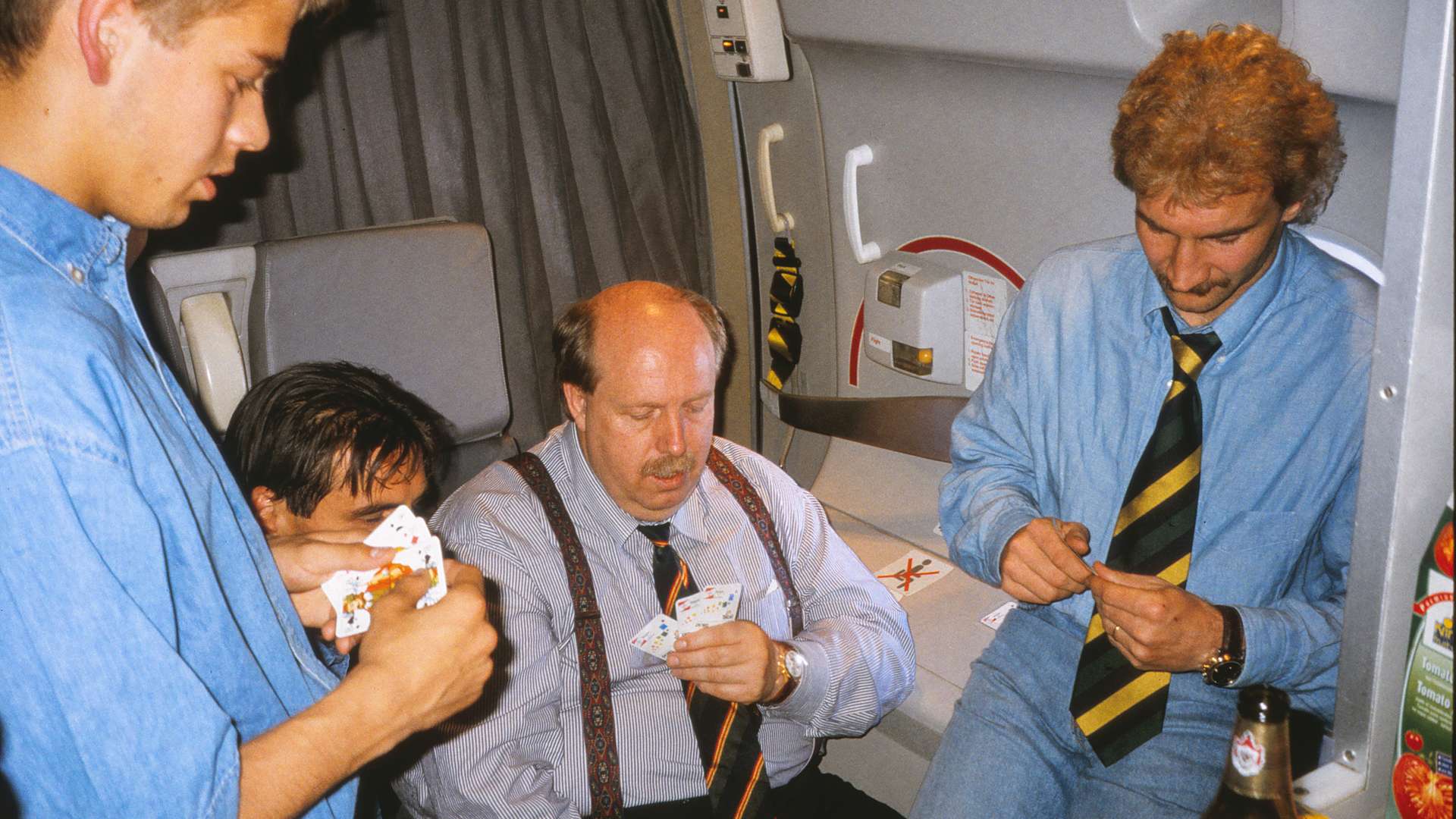 Reiner Calmund y Rudi Völler volando a México