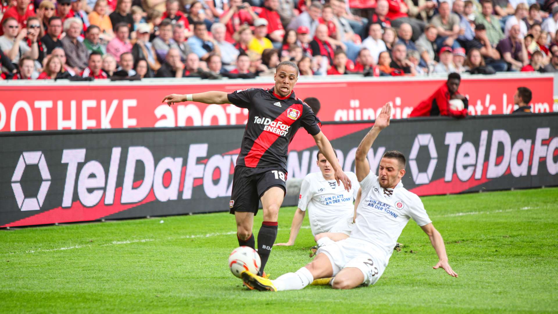 Bayer 04 vs. FC St. Pauli am 10.04.2011