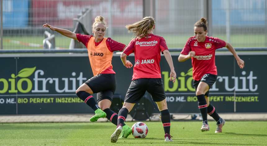 20180916_Frauen_B04FCB_Heinze_Oliveira_Leite.jpg