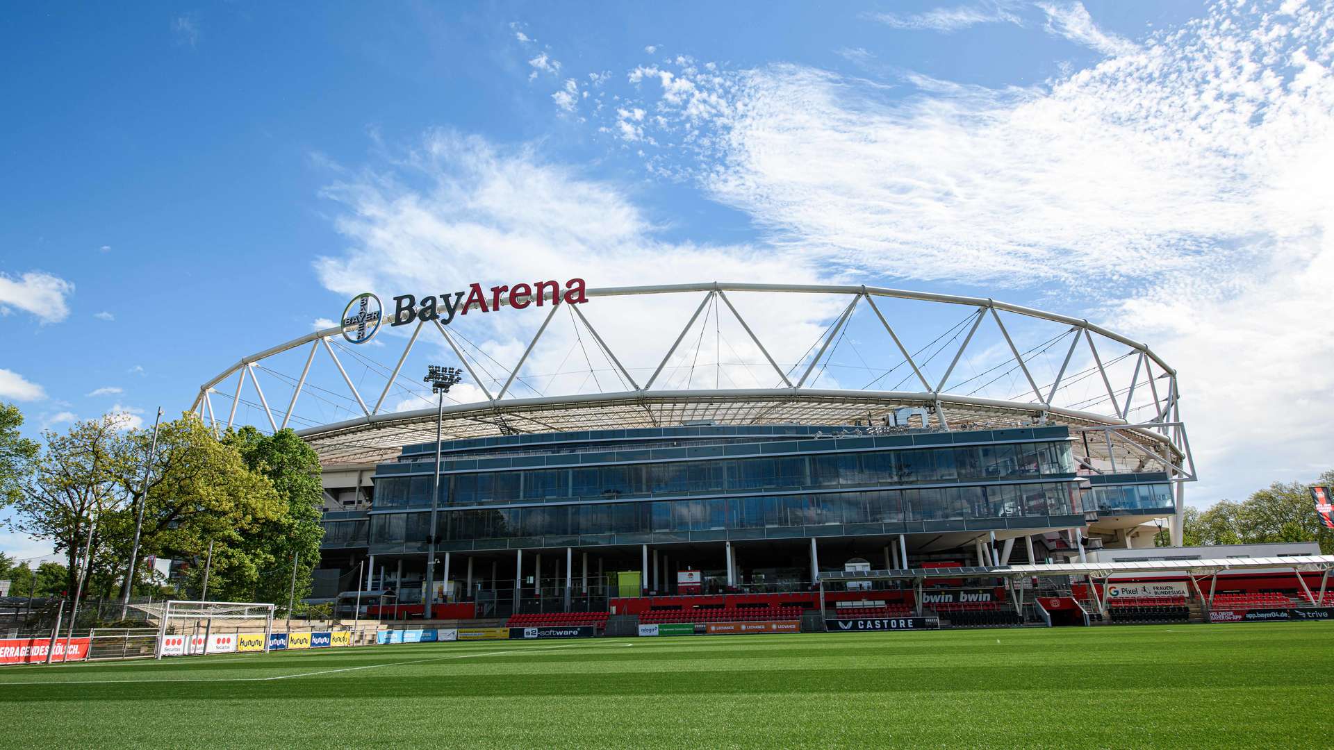 Ulrich-Haberland-Stadion