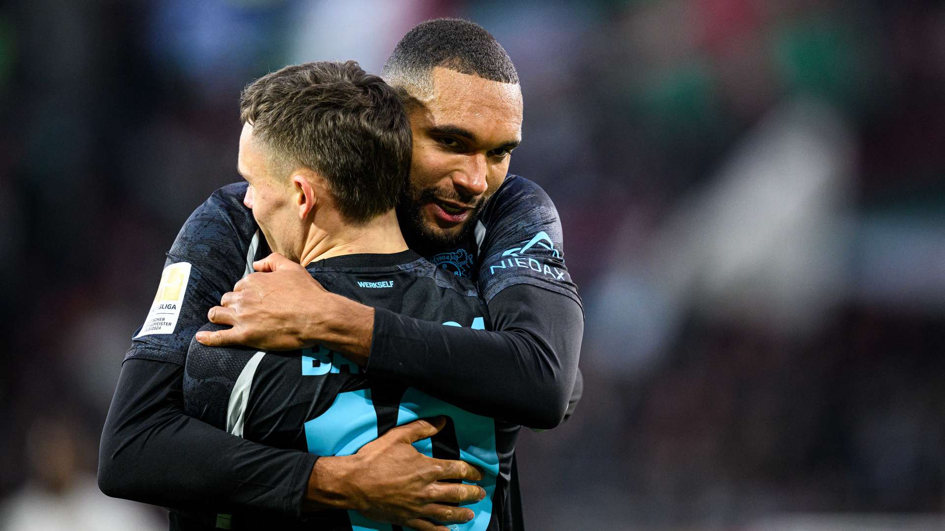 Jonathan Tah und Florian Wirtz