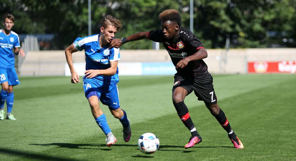 1:2 - U17 Im Topspiel Erst Spät Geschlagen | Bayer04.de