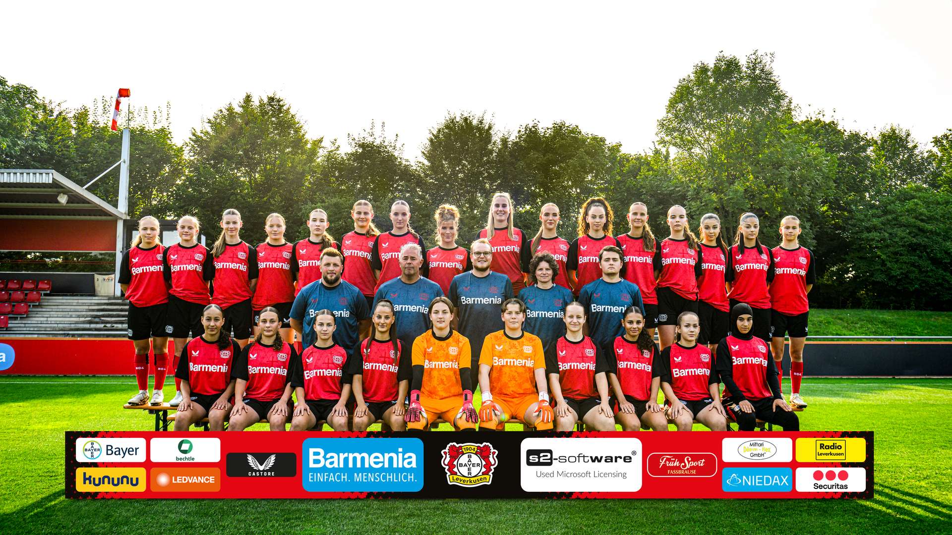 Team photo U17 Girls