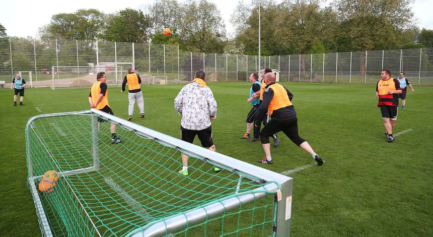 Fussballfans_im_Training_20170508.jpg