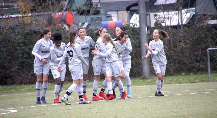 Jubel_U15_Foto_Zusammenfassung.jpg