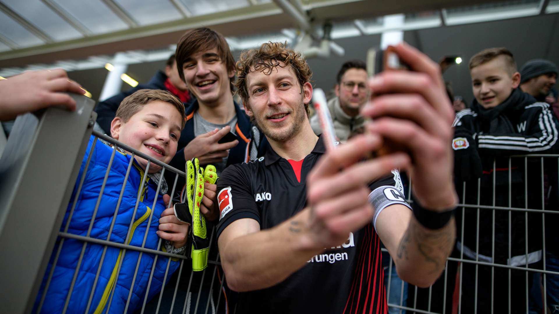 Kiessling_Bayer_04_Fans.jpg