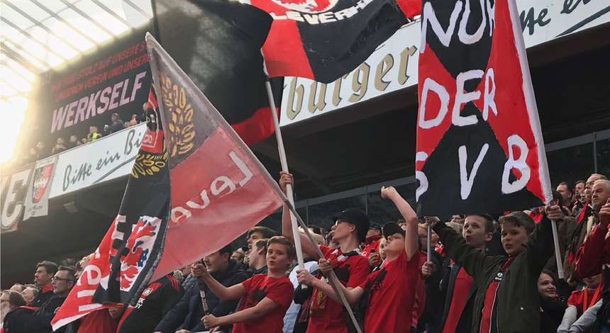 Loewenclub_Dauerkarte.jpg