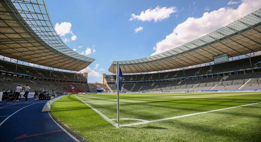 Olympiastadion.jpg