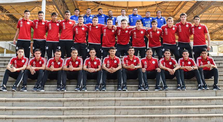 Paraguay_U17_Nationalmannschaft.jpg