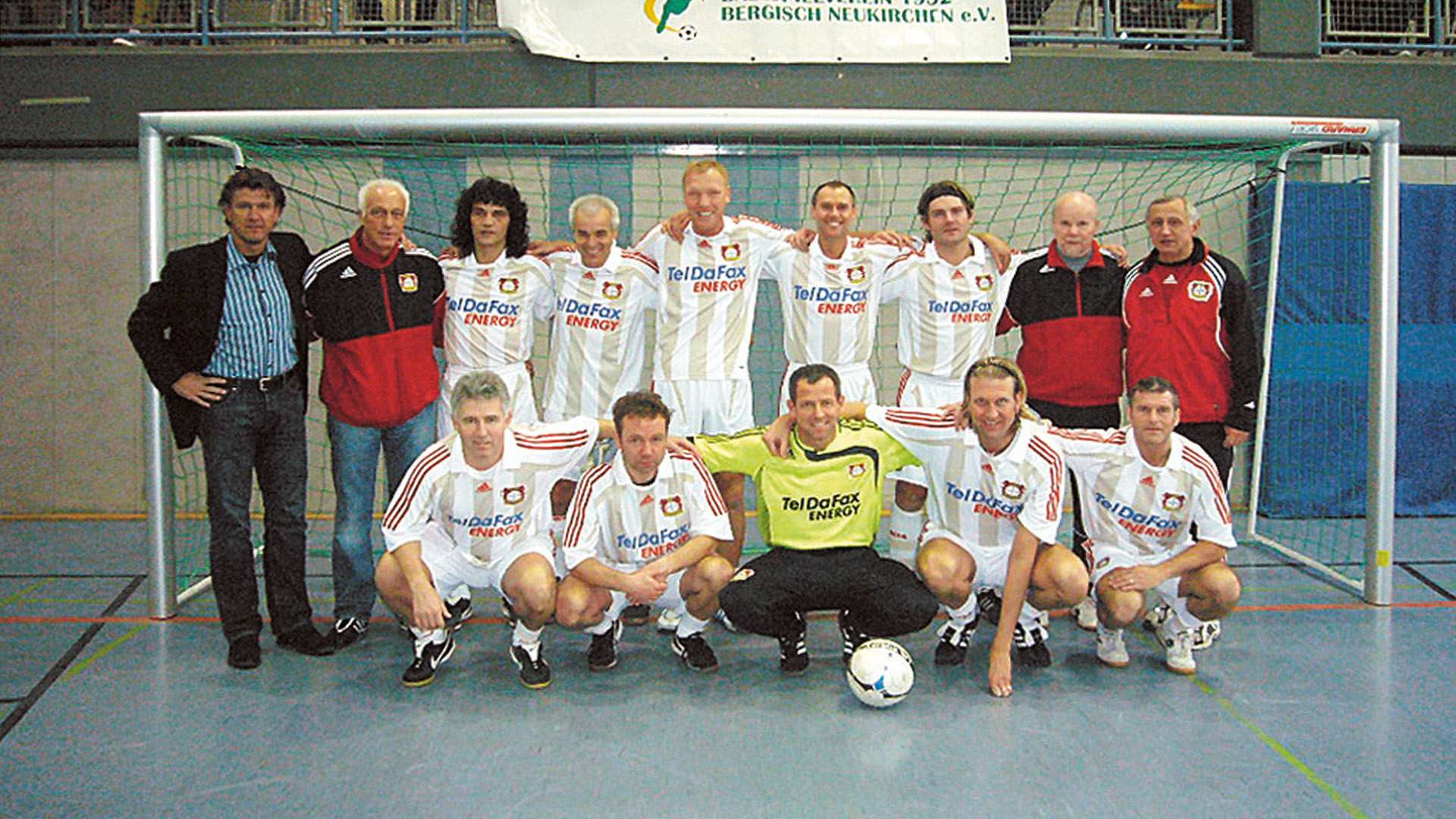 El equipo de leyendas de Bayer 04 en 2010