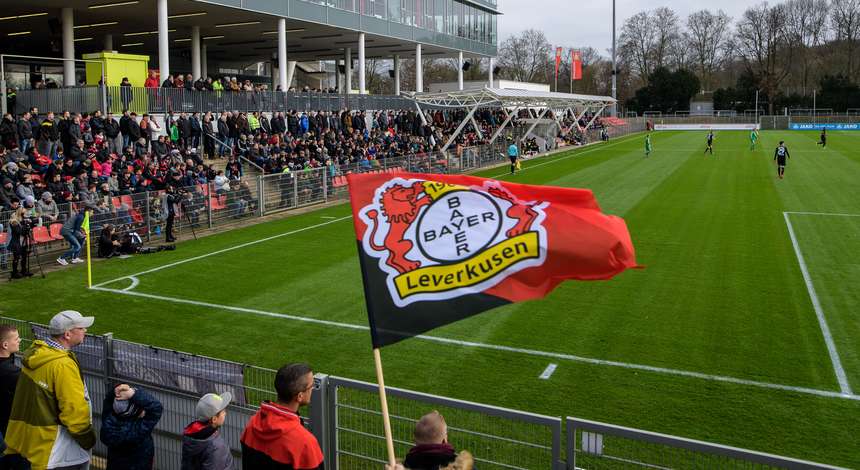 Ulrich-Haberland-Stadion.jpg