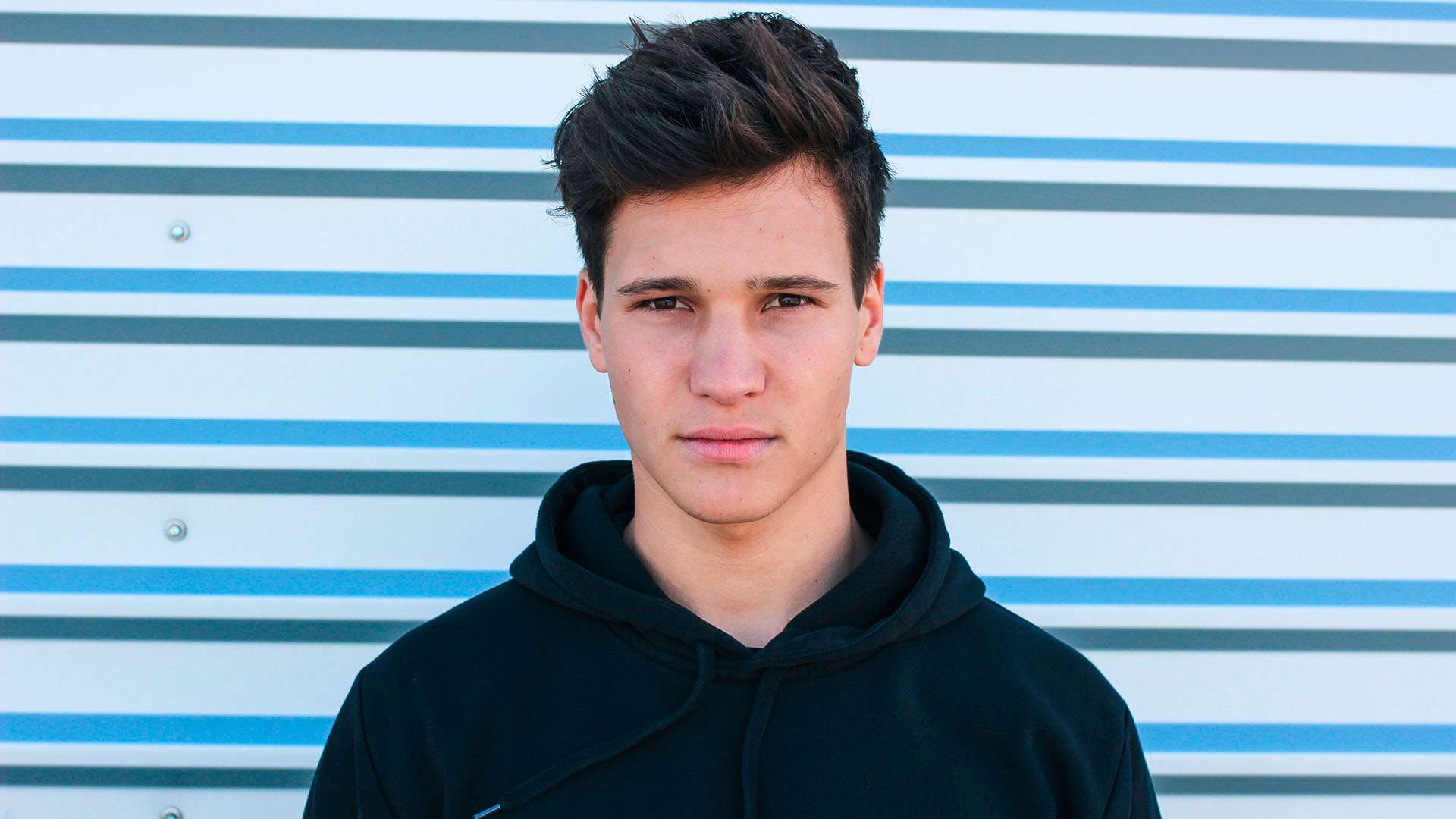 Season Launch With Wincent Weiss Bayer04 De