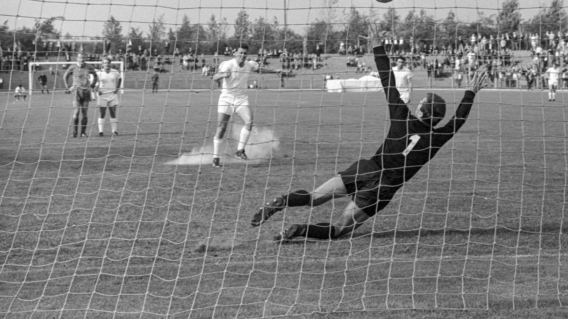 crop_19670903_17_1_0_Fredi_Hennecken.jpg
