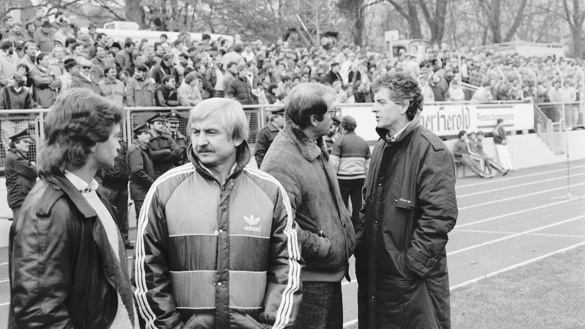 crop_19851116_Gerd_Kentschke_Erich_Ribbeck_1.jpg