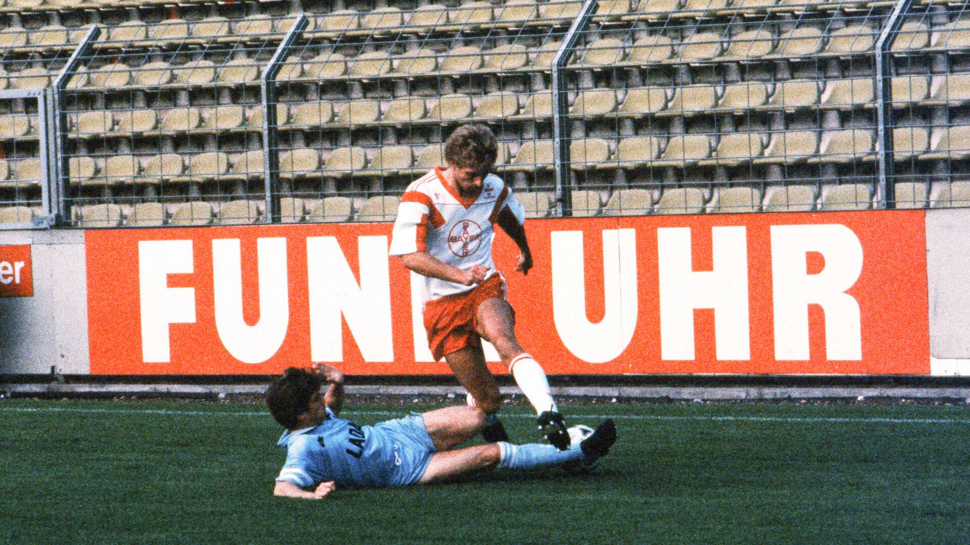 1989