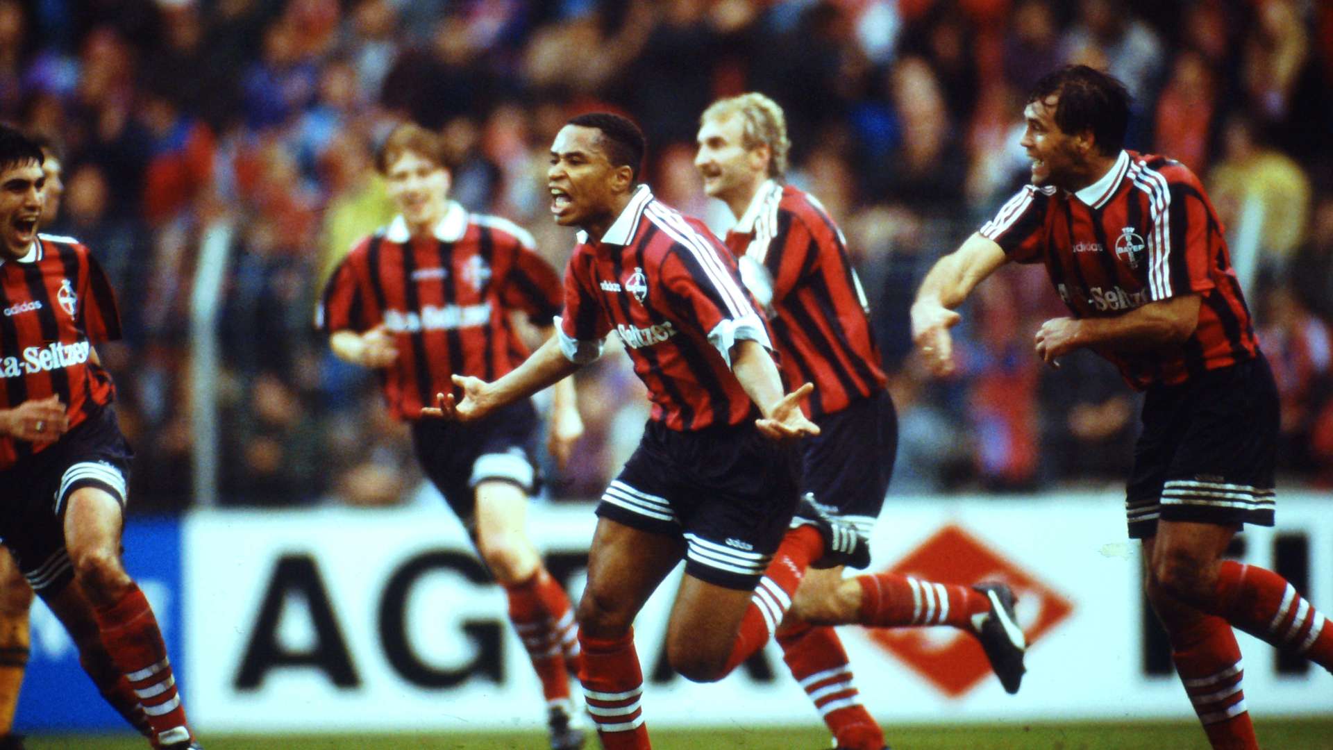 crop_19960323_41_1_1_Paulo_Sergio_4_Reyna_Neuendorf_Voeller_Kirsten.jpg