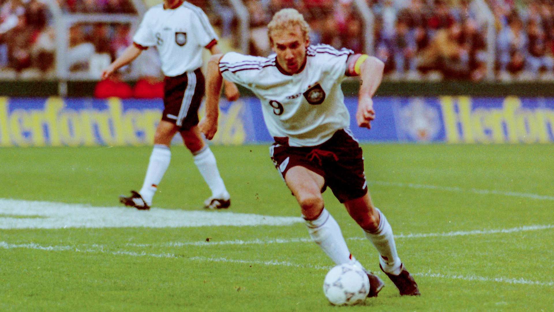 crop_19960521_Rudi_Voeller_Abschiedsspiel_5.jpg