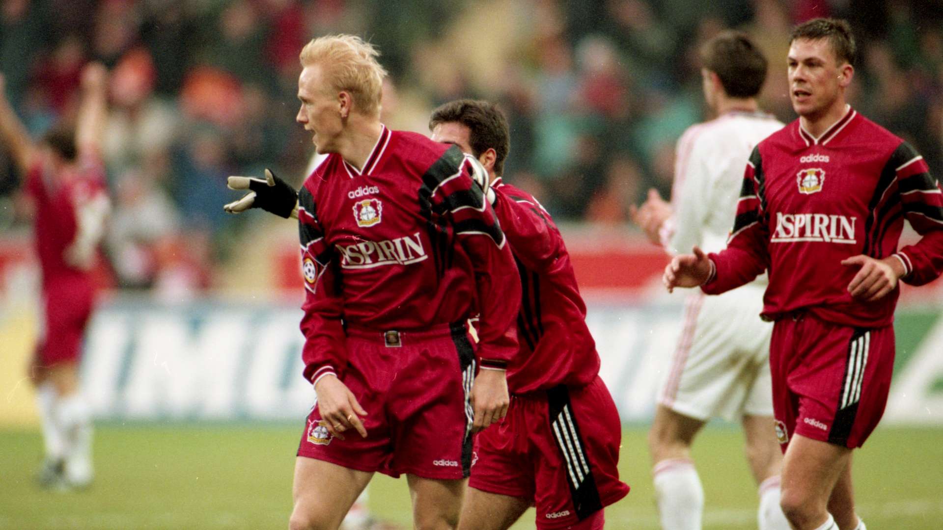crop_19971220_B04_VFB_013.jpg