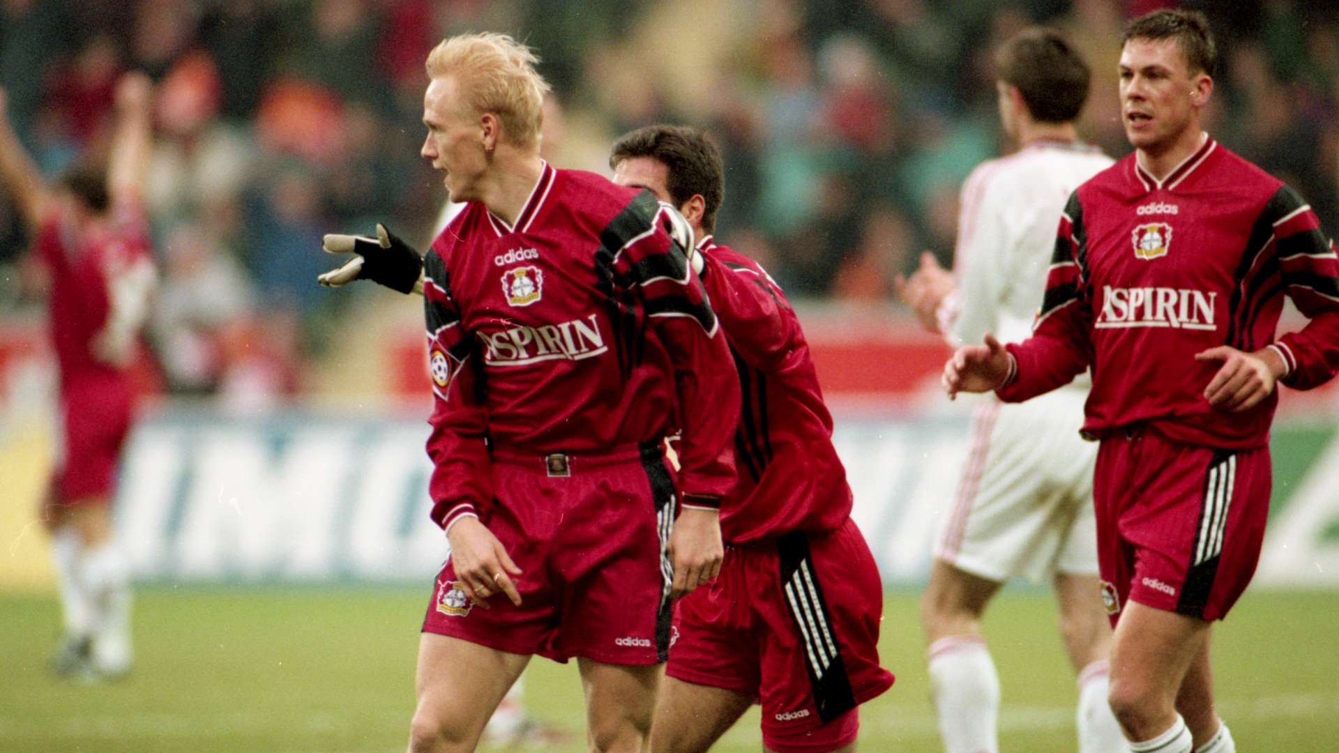 crop_19971220_B04_VFB_013.jpg