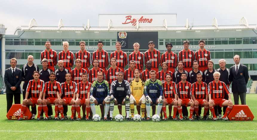 2000 team photo