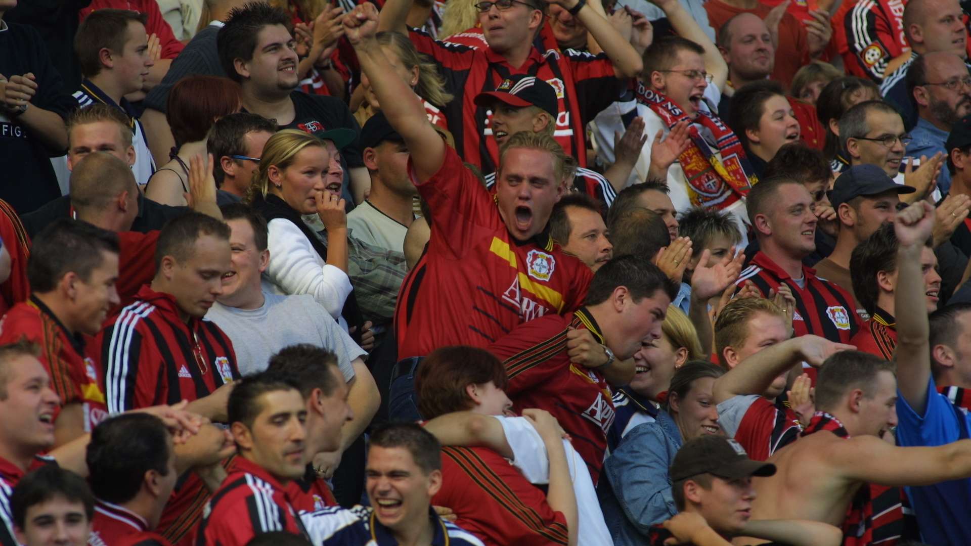 crop_20010811_037.jpg