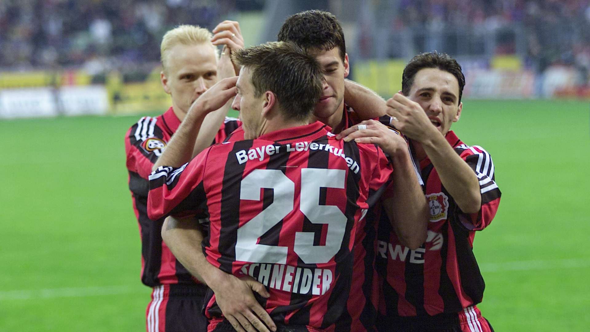 crop_20011103_B04_FCK_0028.jpg