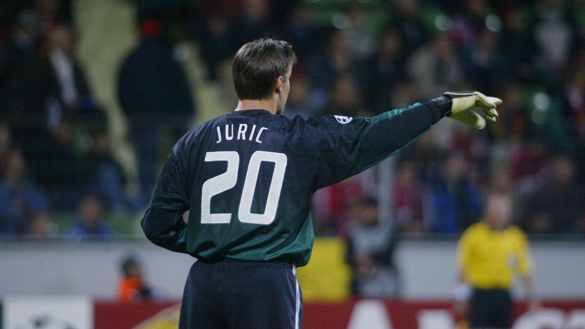 crop_20020924_B04_MANU_009.jpg