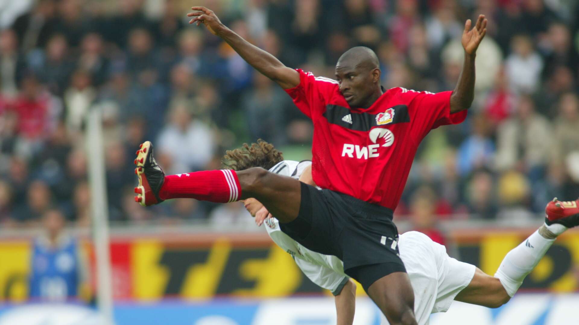 Pascal Ojigwe gegen Owen Hargreaves
