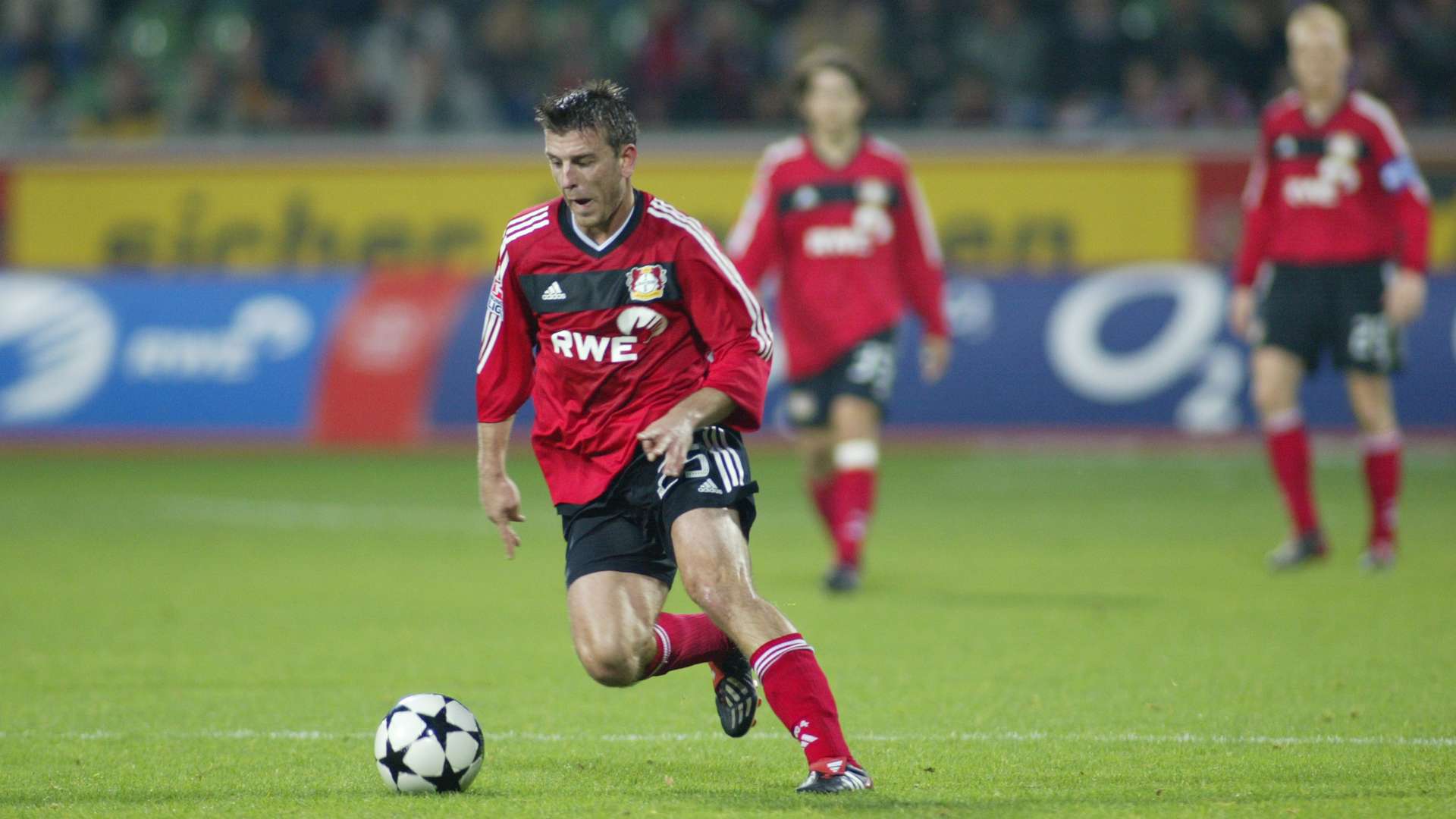 crop_20021102_B04_VFB_0014.jpg