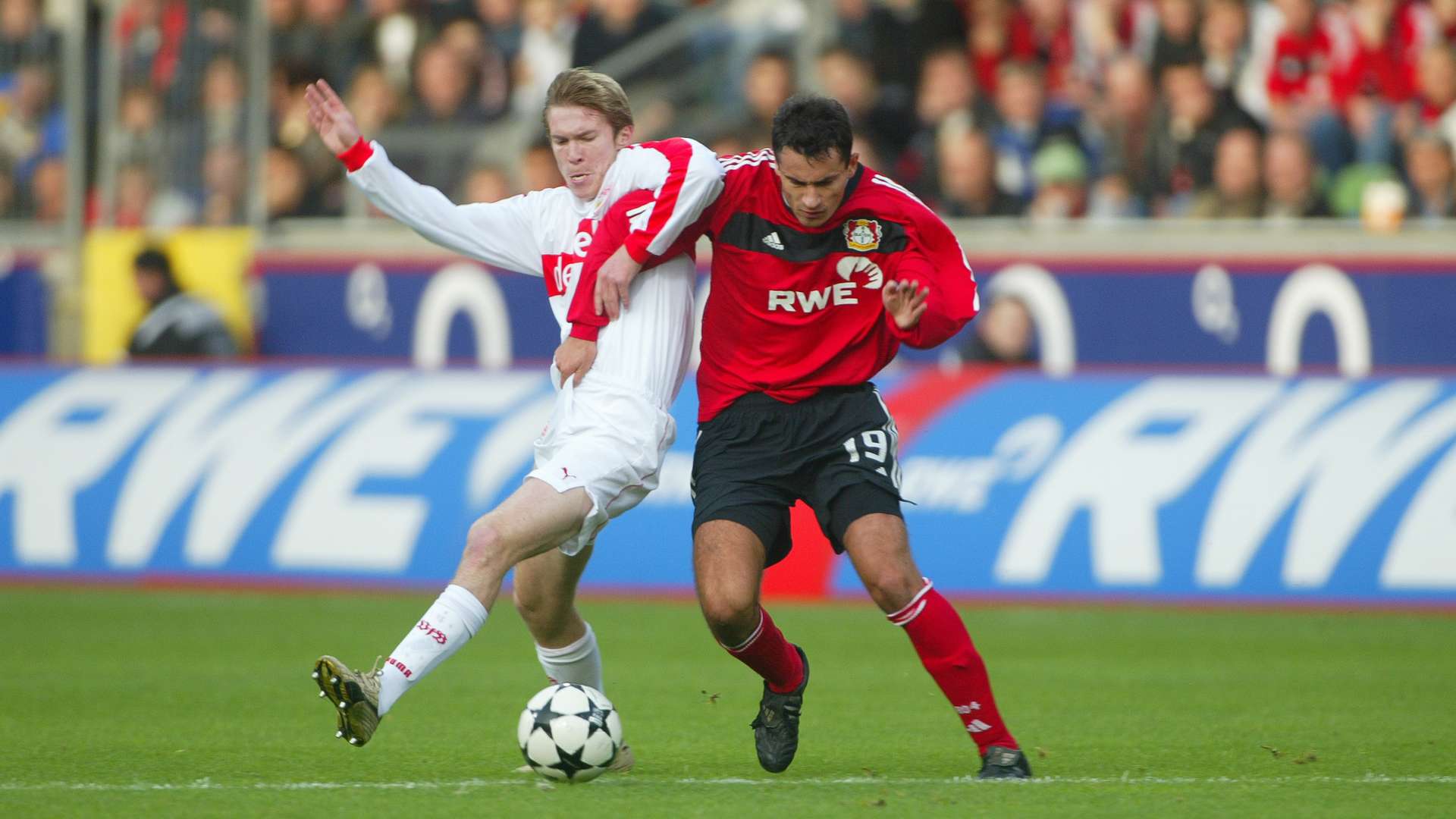 crop_20021102_B04_VFB_0019.jpg