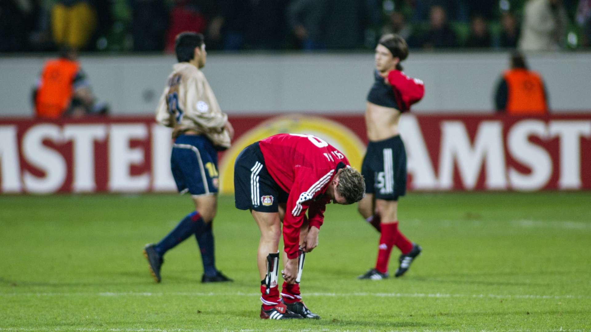crop_20021127_B04_FCB_0047.jpg