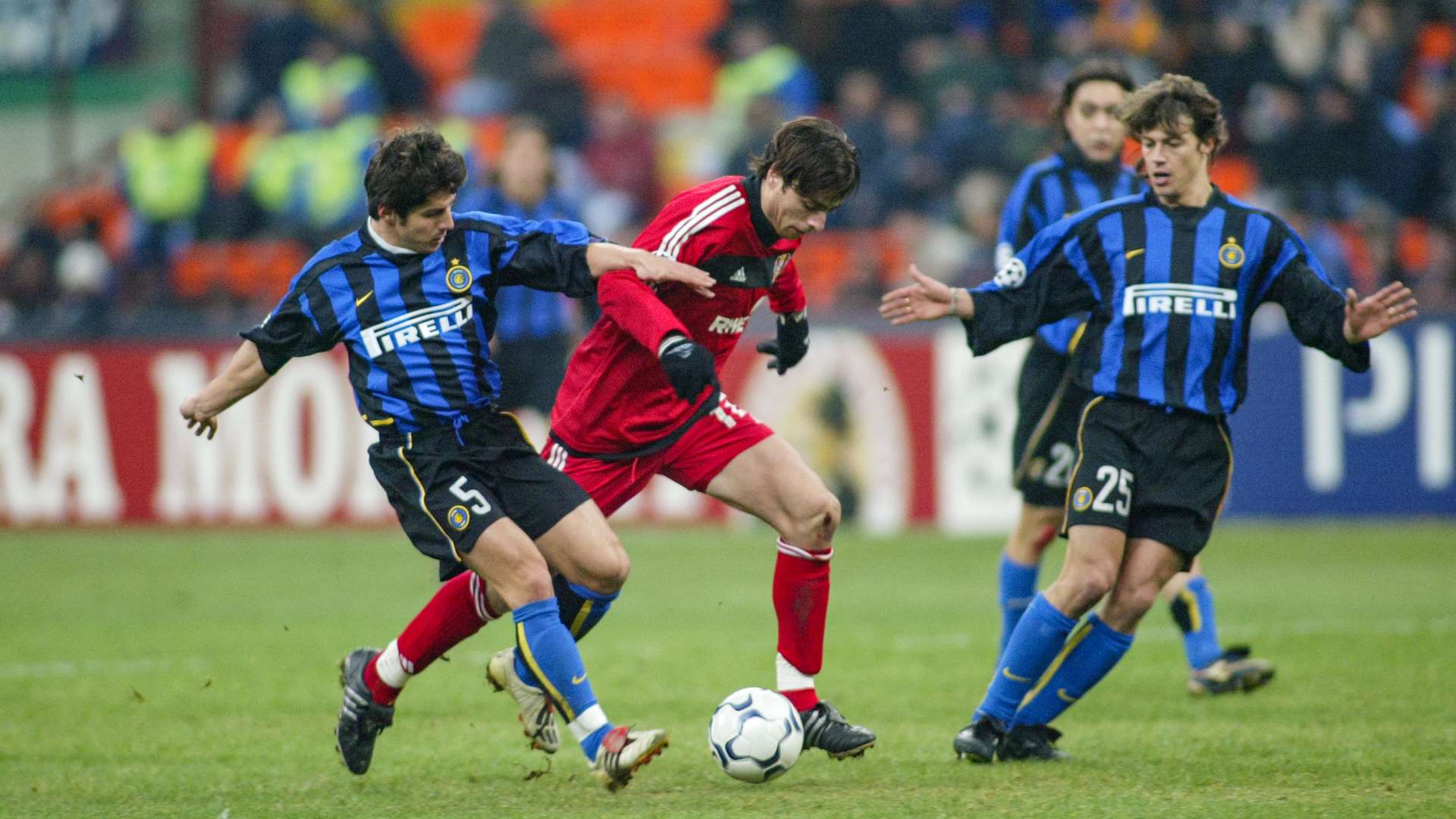 crop_20021210_INTER_B04_0011.jpg
