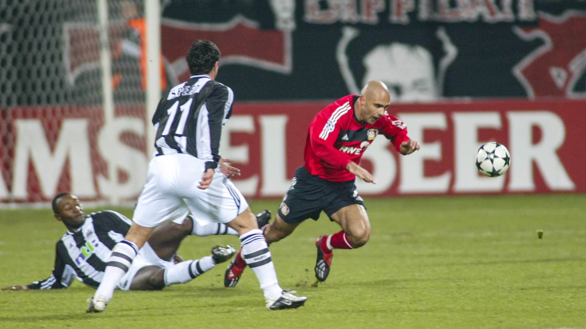 crop_20030218_B04_NUFC_0010.jpg