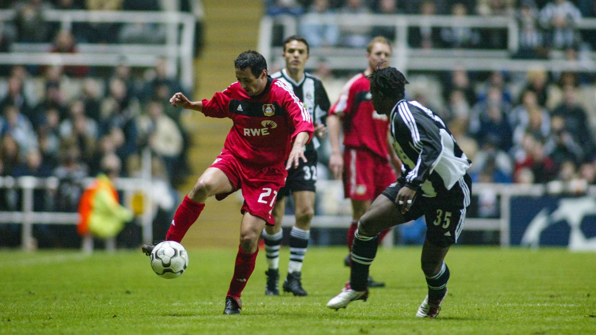 crop_20030226_NUFC_B04_0013.jpg