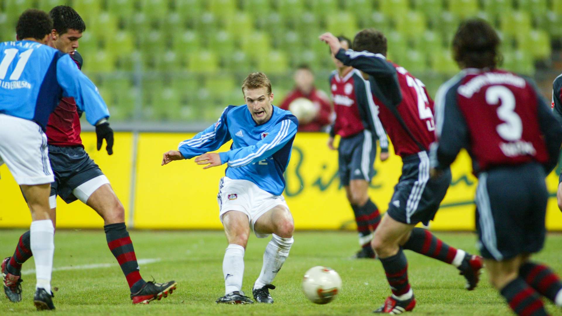 crop_20030305_FCB_B04_0014.jpg