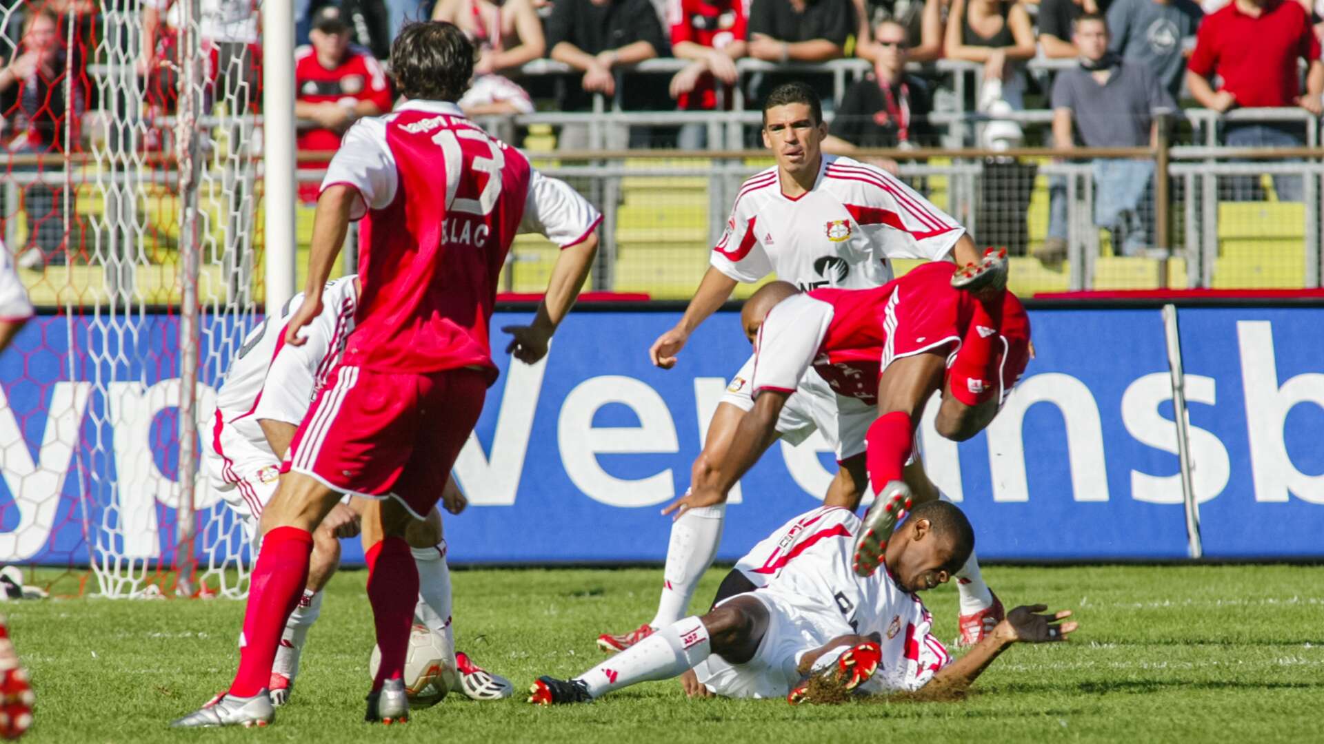 Bayer 04 gegen den FC Bayern