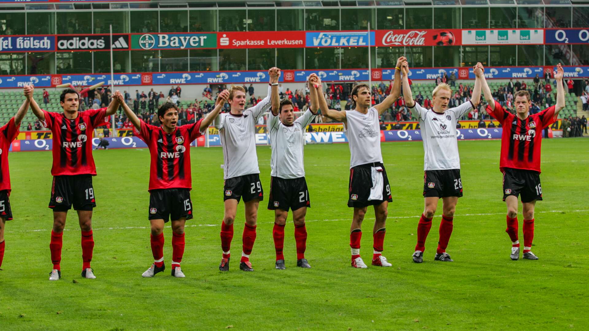 Marko Babic, Sezer Öztürk, Jan-Ingwer Callsen-Bracker, Gonzalo Castro, Dimitar Berbatov, Carsten Ramelow und Jacek Krzynowek