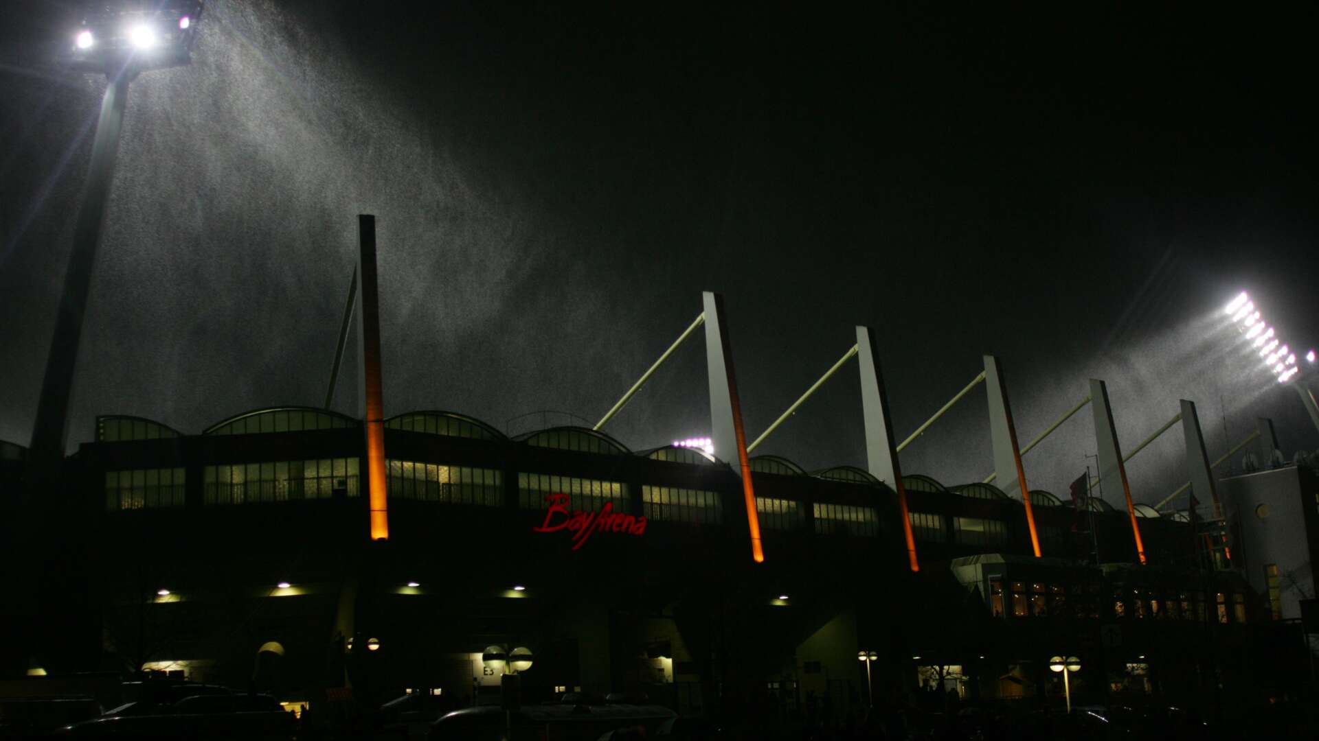 BayArena bei Regen