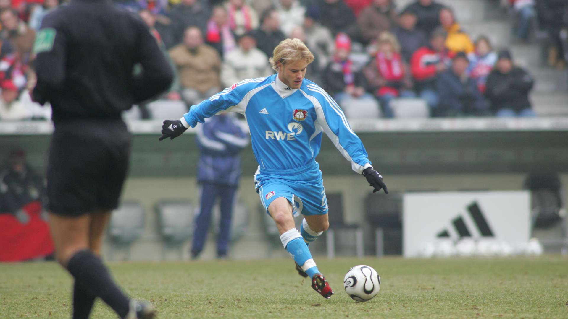 crop_20060204_FCB_B04_002.jpg