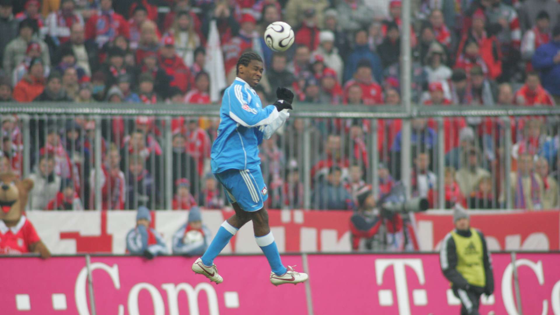 crop_20060204_FCB_B04_013.jpg