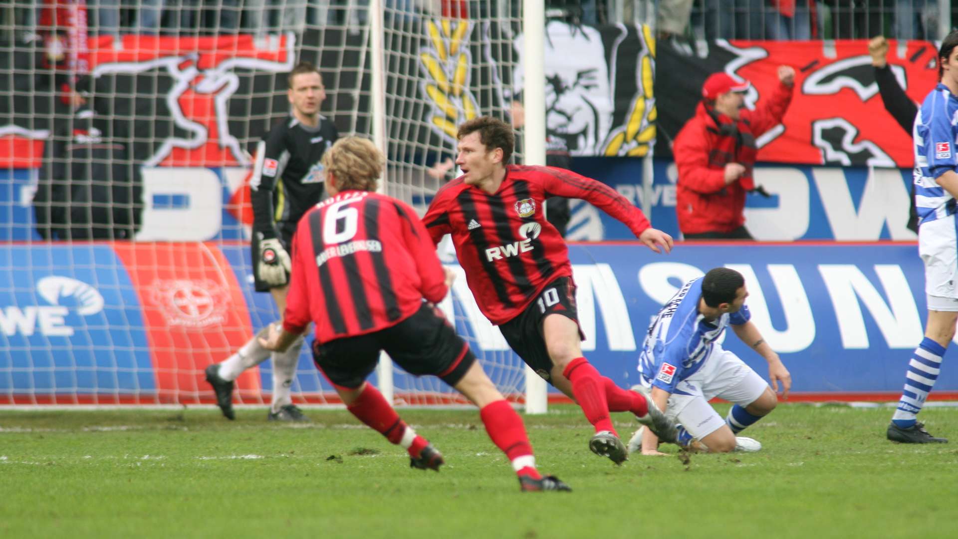 crop_20060218_B04_MSV_005.jpg