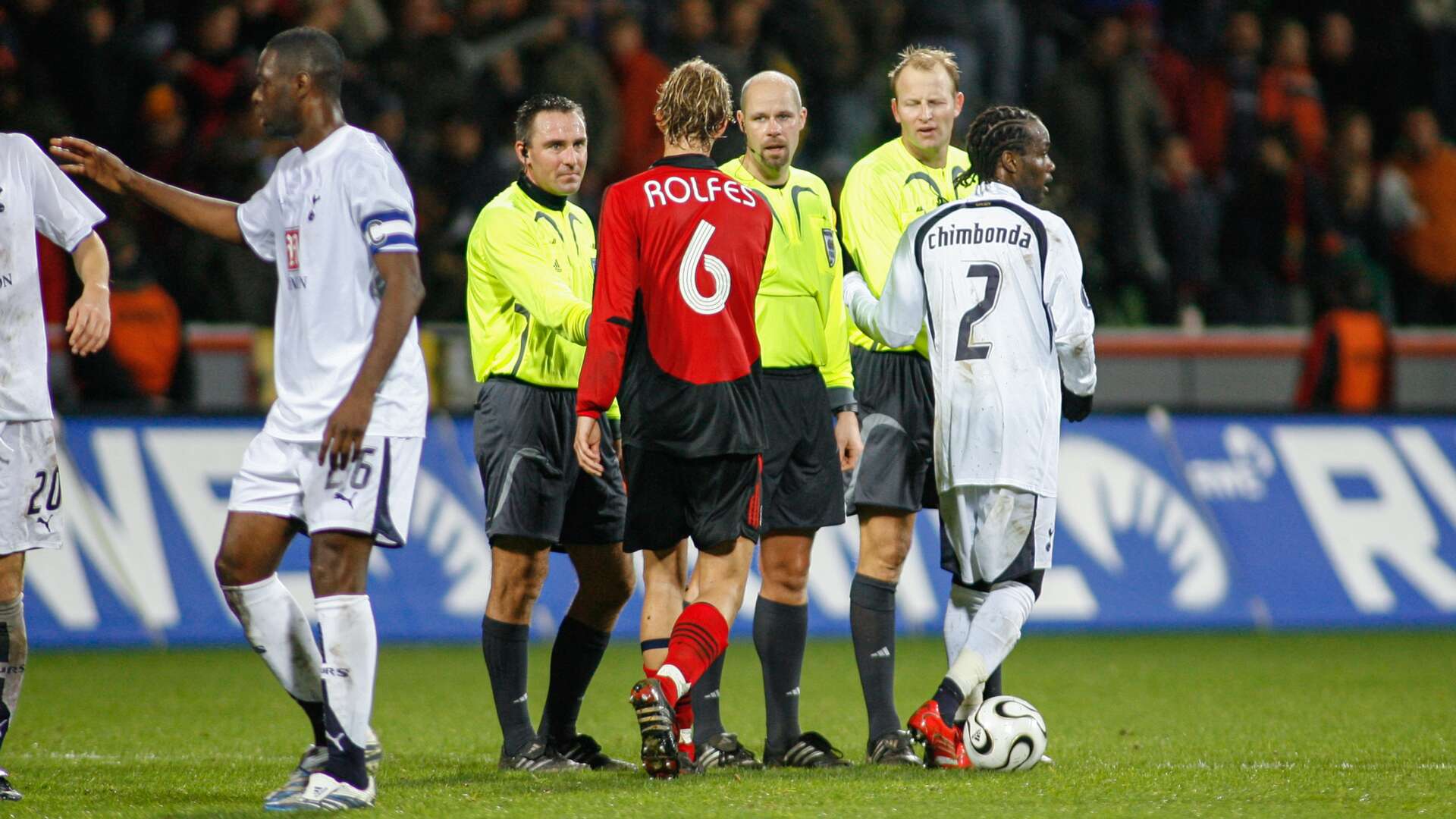 Rolfes und die Schiedsrichter