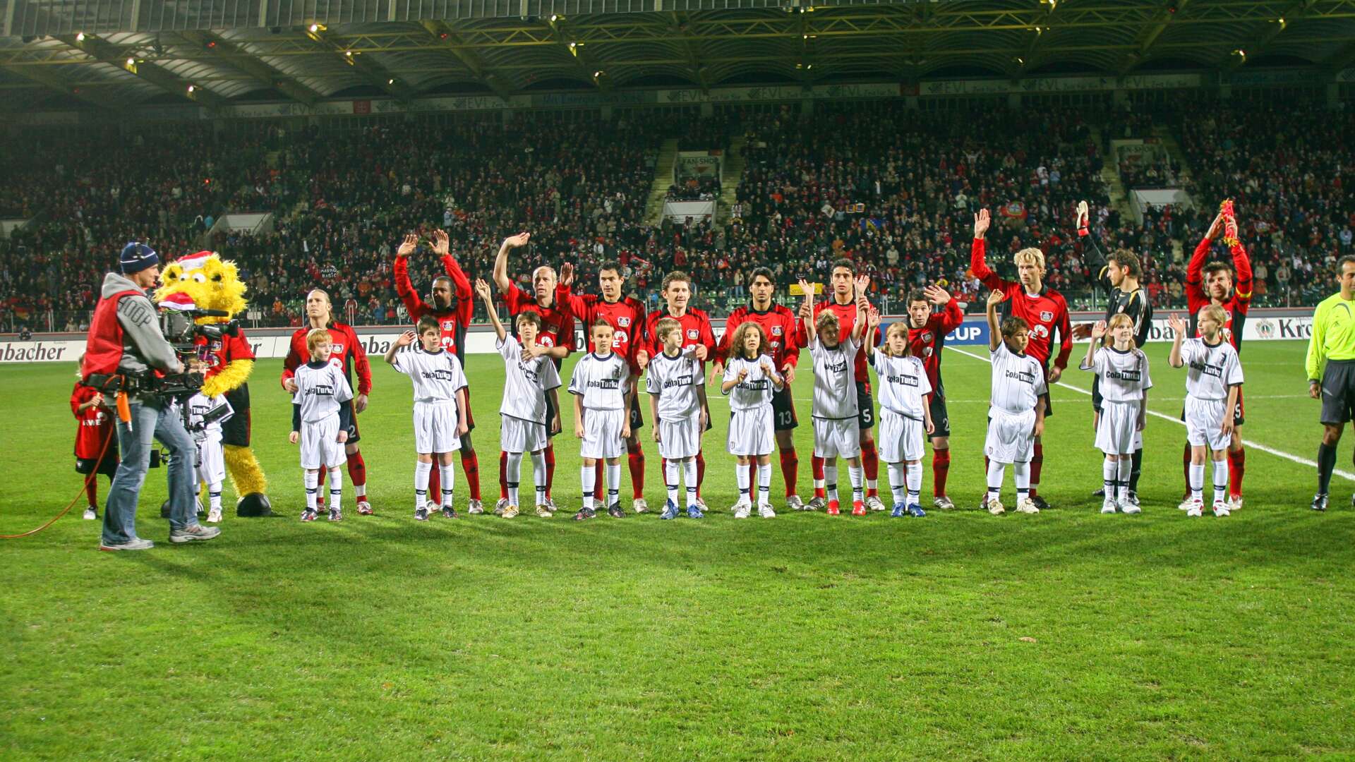 Werkself vor dem Spiel