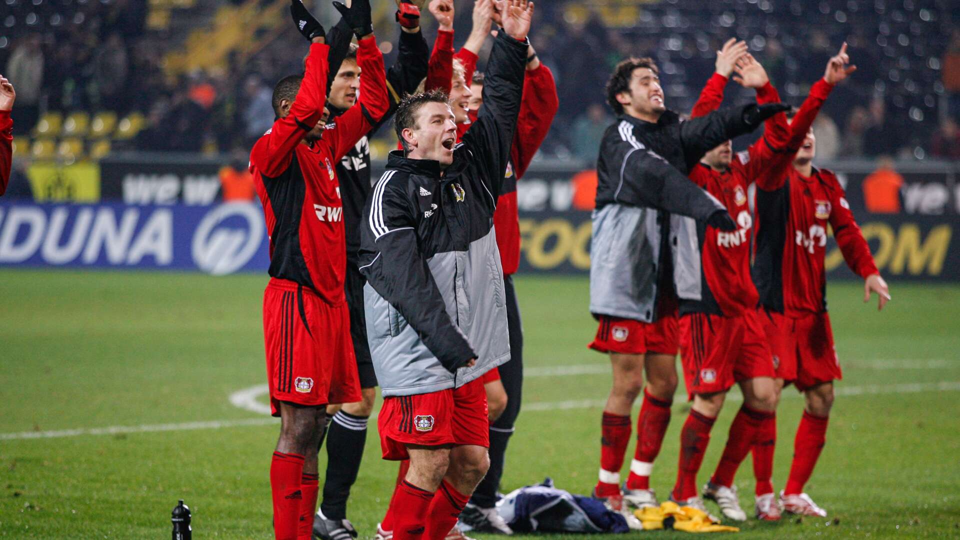 Werkself um Bernd Schneider