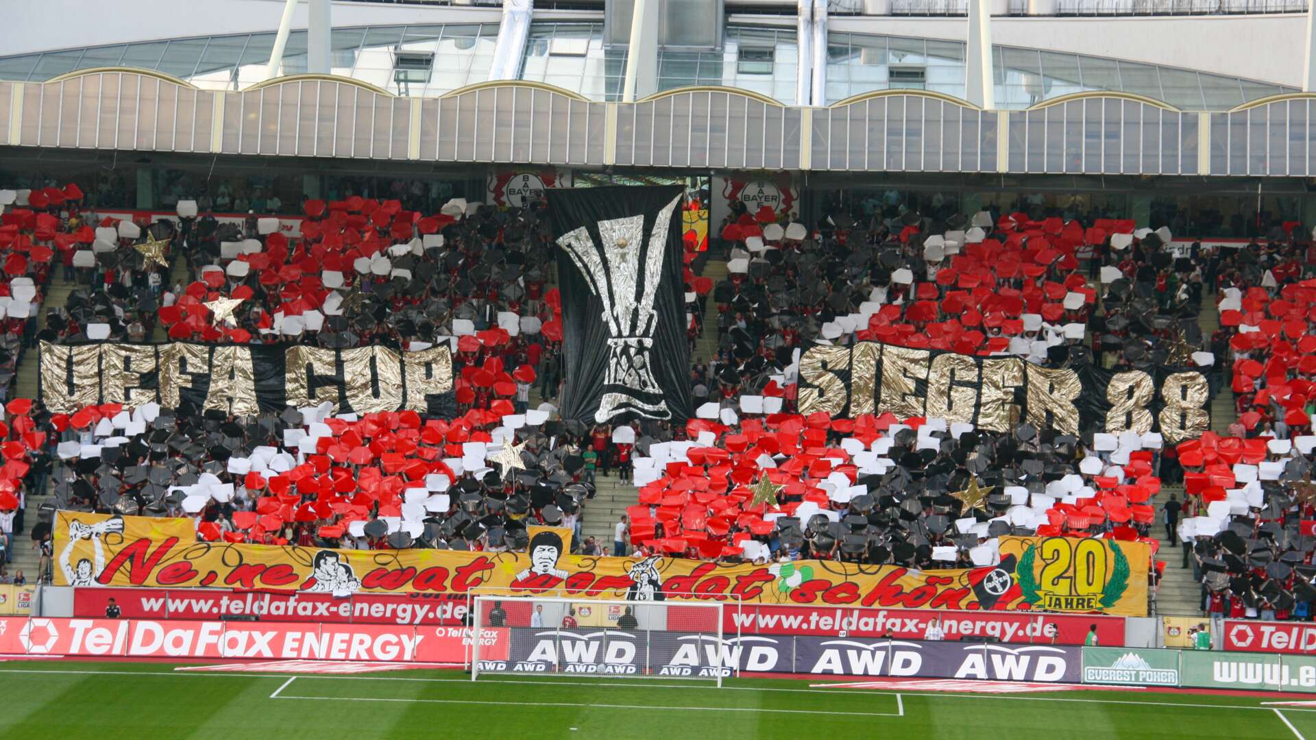 Choreo der Bayer 04-Fans