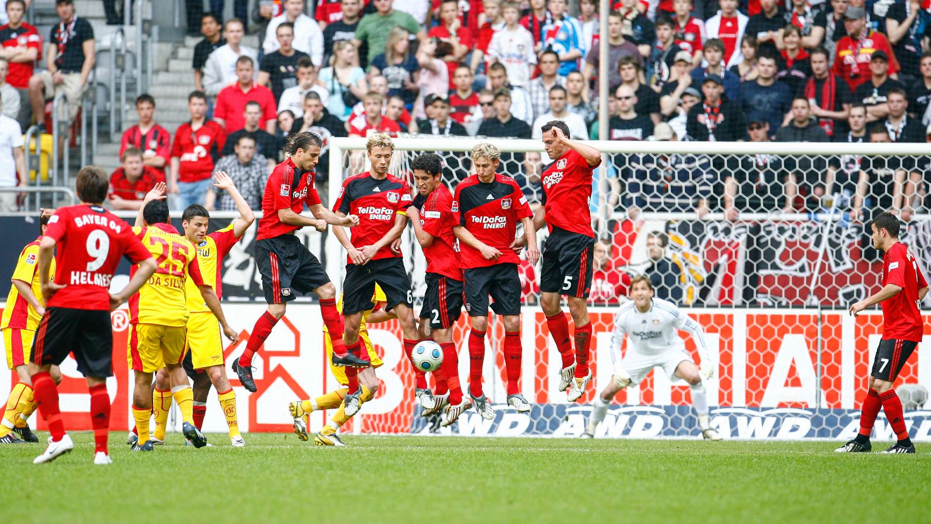 Bayer 04 gegen den Karlsruher SC