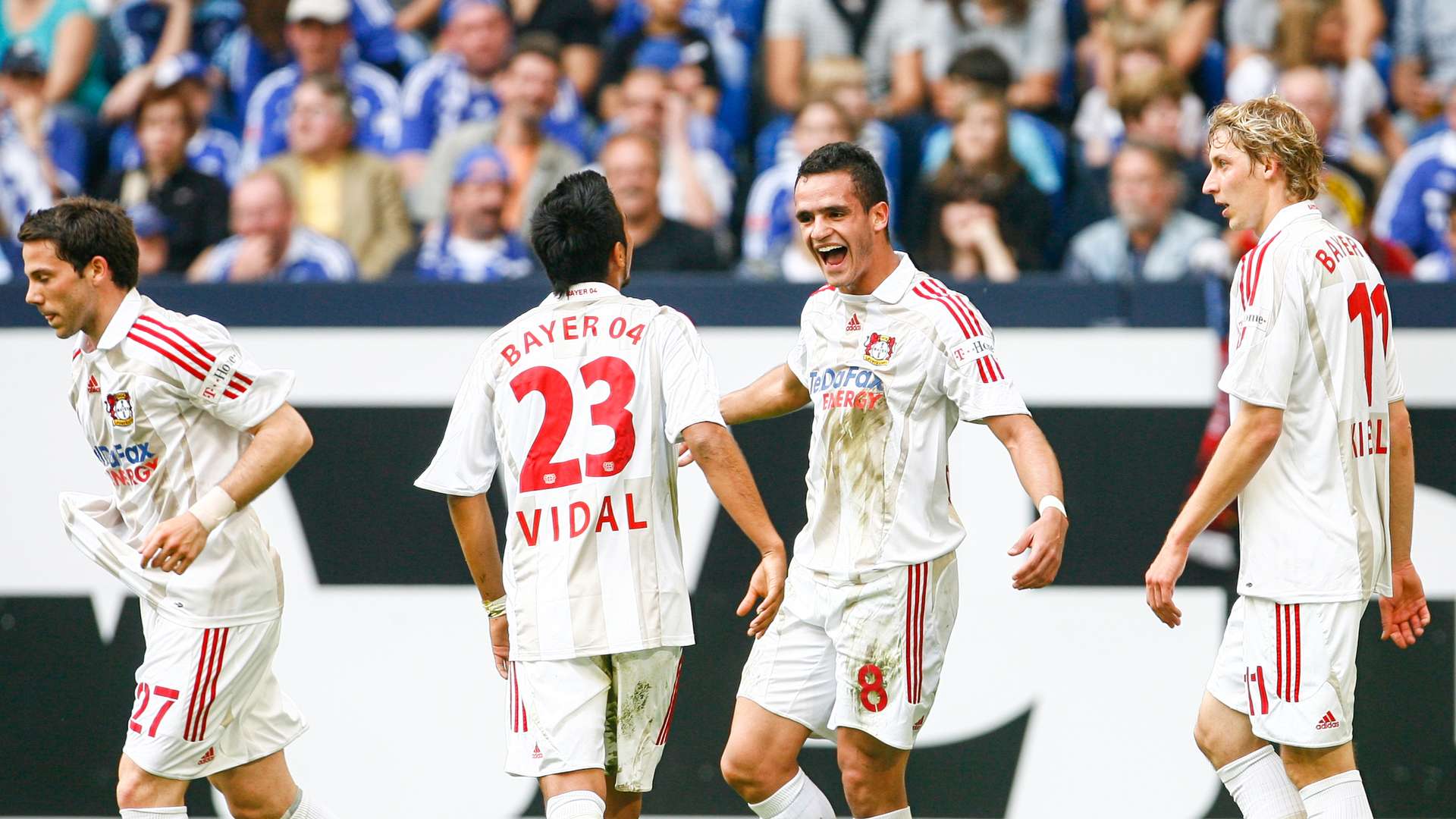 Werkself beim Torjubel